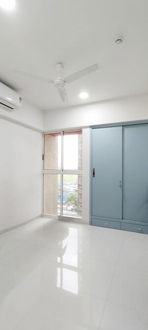 Room in 2 BHK Apartment at Lodha Codename Premier, Dombivli East – for Rent