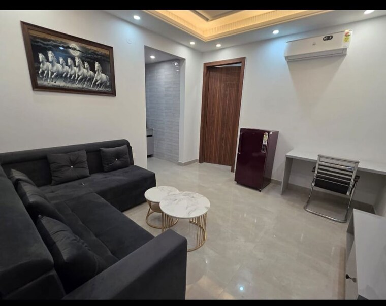 Living Room, sector 27 2 Bedroom 1500 Sq.Ft. Builder Floor In Sector 27 Gurgaon 10656011
