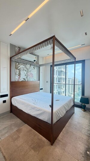 Bedroom in 3 BHK Apartment at Hubtown The Premiere, Andheri West – for Rent