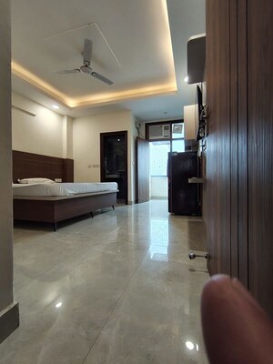 Living Room in 2 BHK Builder Floor at Akshat Floor B 708, Sector 43 – for Rent
