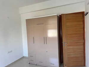 Room in 3 BHK Apartment at Mullanpur – for Sale