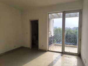 3 BHK Apartment For Sale in Puri Vip Floors, Sector 81