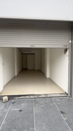 Showroom For Rent in Ambli