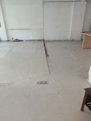 Room in  Office Space at Yusuf Sarai – for Rent