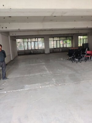  Office Space For Rent in Yusuf Sarai
