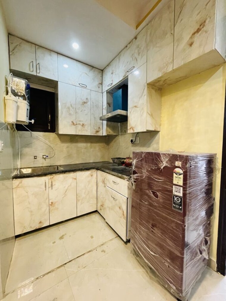 Kitchen, sarfabad village 2 Bedroom 965 Sq.Ft. Builder Floor In Sarfabad Village Noida 10656093