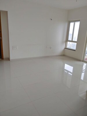 Room in 3 BHK Apartment at Nyati Esplanade, Bavdhan – for Sale