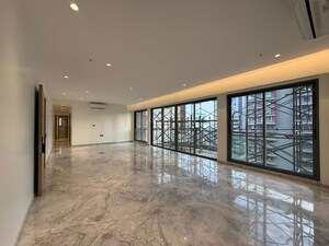 Parking in 5 BHK Apartment at Ekta Elitus, Santacruz West – for Sale