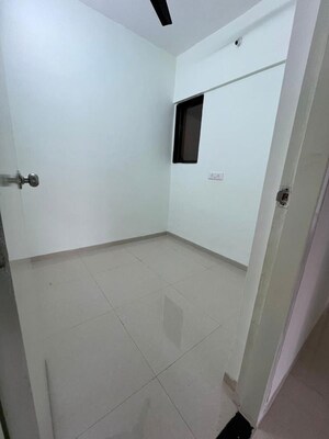 Bedroom in 2 BHK Apartment at Patrachawl Mhada, Goregaon West – for Rent