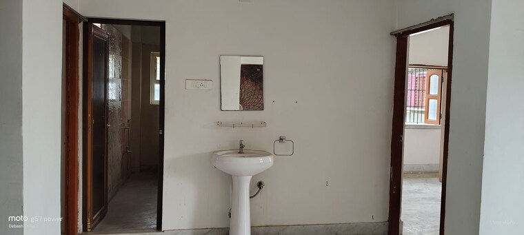 Bathroom, new town action area ii 3 Bedroom 1800 Sq.Ft. Apartment In New Town Action Area ii Kolkata 10656135