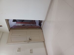 Room in 1 BHK Apartment at Vimla Plaza, Ghansoli – for Rent