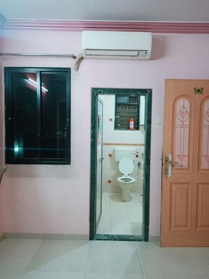 Master Bedroom in 2.5 BHK Apartment at Vimla Plaza, Ghansoli – for Rent
