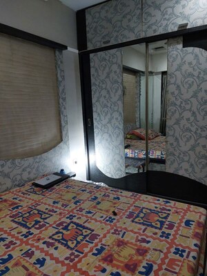 Bedroom in 2 BHK Apartment at Shah Arcade II, Malad East – for Rent