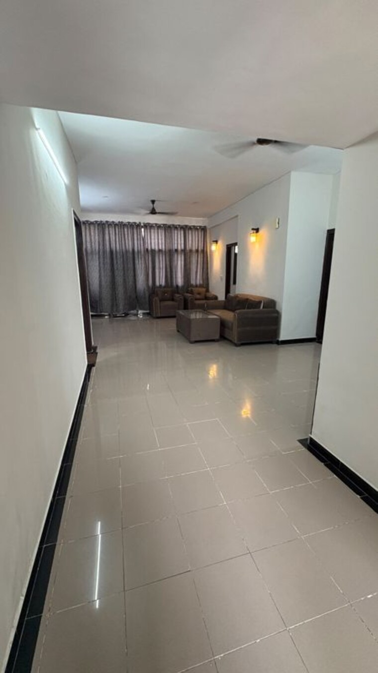 undefined, sector 57 4 Bedroom 300 Sq.Yd. Builder Floor In Sector 57 Gurgaon 10656172