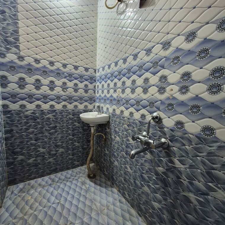 Room, btm layout stage 2 1 RK 300 Sq.Ft. Independent House In Btm Layout Stage 2 Bangalore 10656171