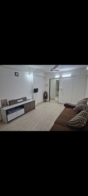Bedroom in 2 BHK Apartment at Our Select Apartment, Bandra West – for Rent