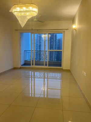 Room in 3.5 BHK Apartment at ABA Ivy County, Sector 75 – for Rent