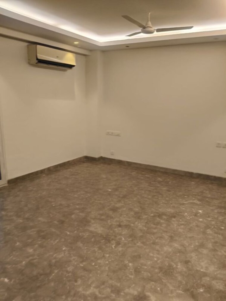 Room, panchsheel enclave 3 Bedroom 276 Sq.Ft. Builder Floor In Panchsheel Enclave Delhi 10656242