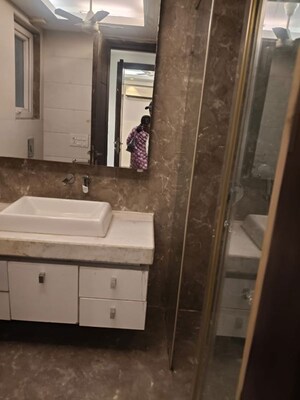 Kitchen in 3 BHK Builder Floor at Panchsheel Enclave – for Rent