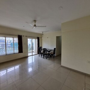 Room in 2.5 BHK Apartment at Aditya Green Zone, Baner – for Rent