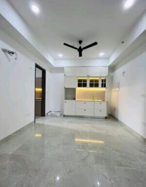 Building Lobby in 3 BHK Apartment at Shalimar One World Belvedere Court 3, Gomti Nagar – for Rent