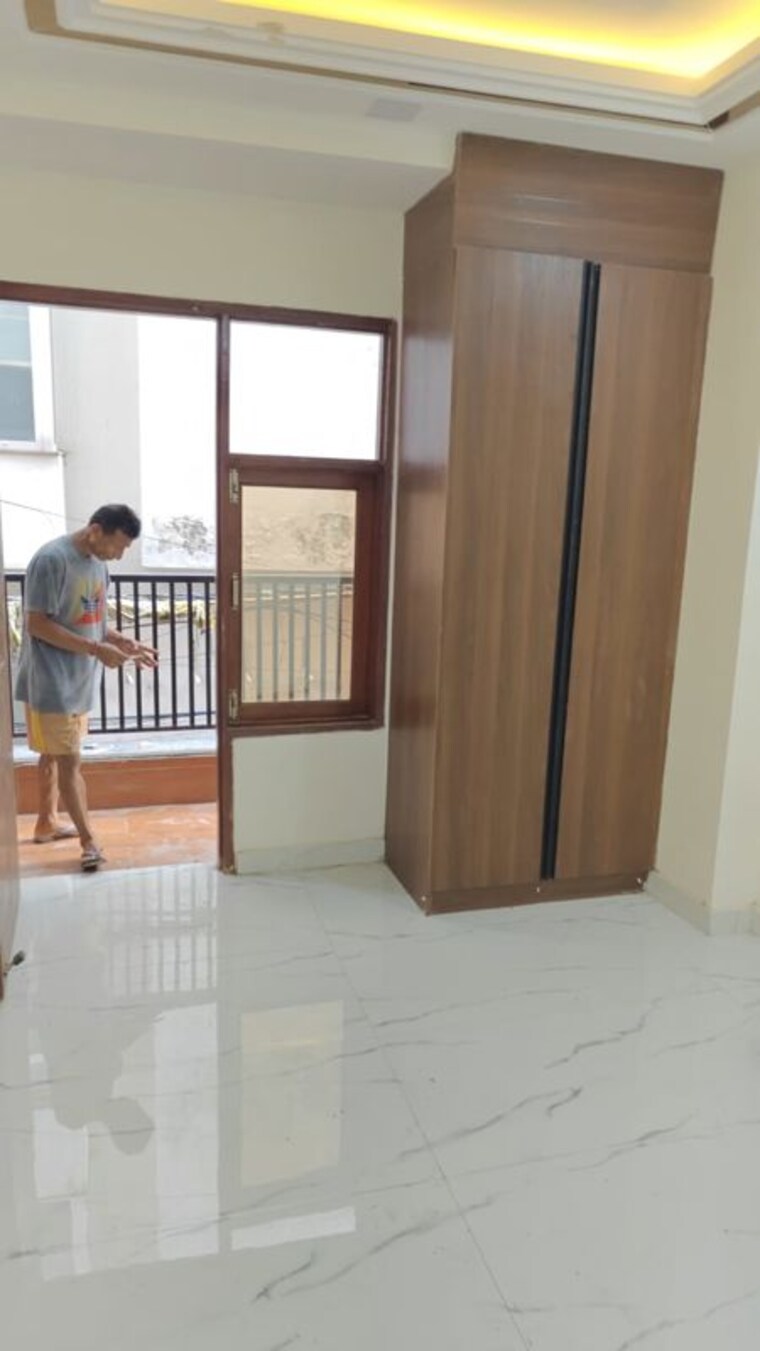 Room, chattarpur 3 Bedroom 1000 Sq.Ft. Builder Floor In Chattarpur Delhi 10656264