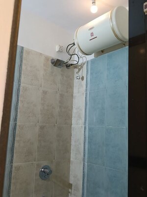 Bathroom in 2 BHK Apartment at Swapnalok Towers, Malad East – for Rent