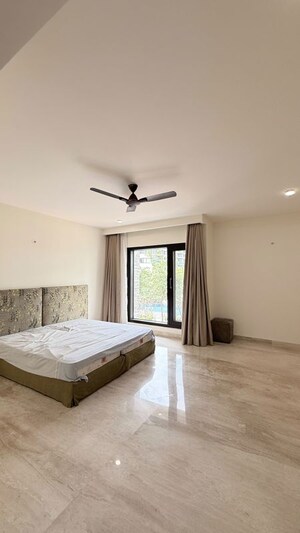 Bedroom in 4 BHK Villa at Embassy Grove, Kodihalli – for Rent