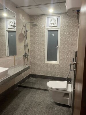 Bathroom in 4 BHK Apartment at ABA Ivy County, Sector 75 – for Rent