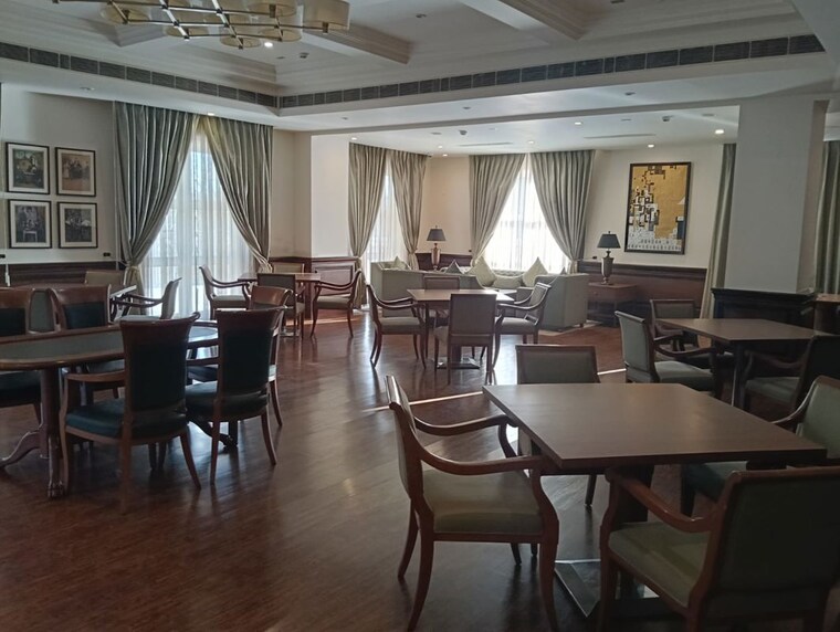 Gym, dlf-central-square 6+ Bedroom 350 Sq.Yd. Independent House In North Mullanpur Chandigarh 10656257