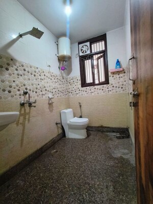 Bathroom in 1 BHK Builder Floor at Saket – for Rent