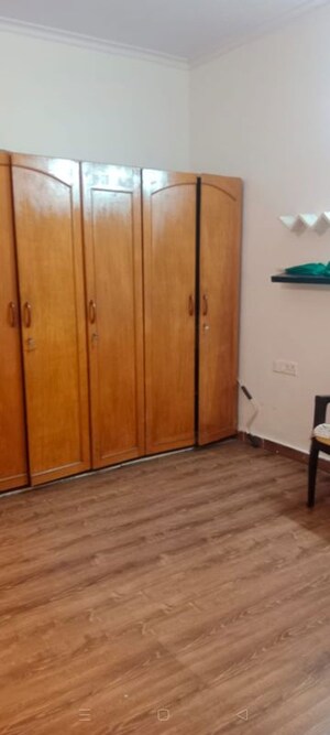 Bedroom in 3 BHK Builder Floor at Alaknanda – for Rent