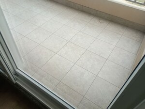 Room in 4 BHK Apartment at ABA Ivy County, Sector 75 – for Rent