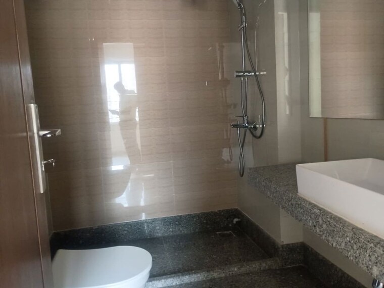 Bathroom, aba-ivy-county 4 Bedroom 2511 Sq.Ft. Apartment In Sector 75 Noida 10656347