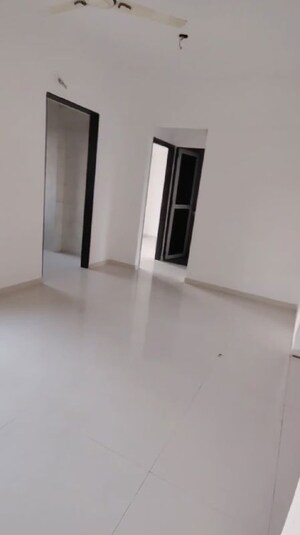 Room in 2 BHK Apartment at Trishul Patel Heights, Ghansoli – for Rent