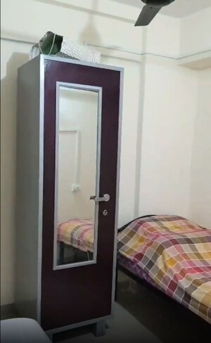 Bedroom in  Pg at Worli – for Rent