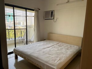 Bedroom in 2 BHK Apartment at Hari Complex, Ghansoli – for Rent