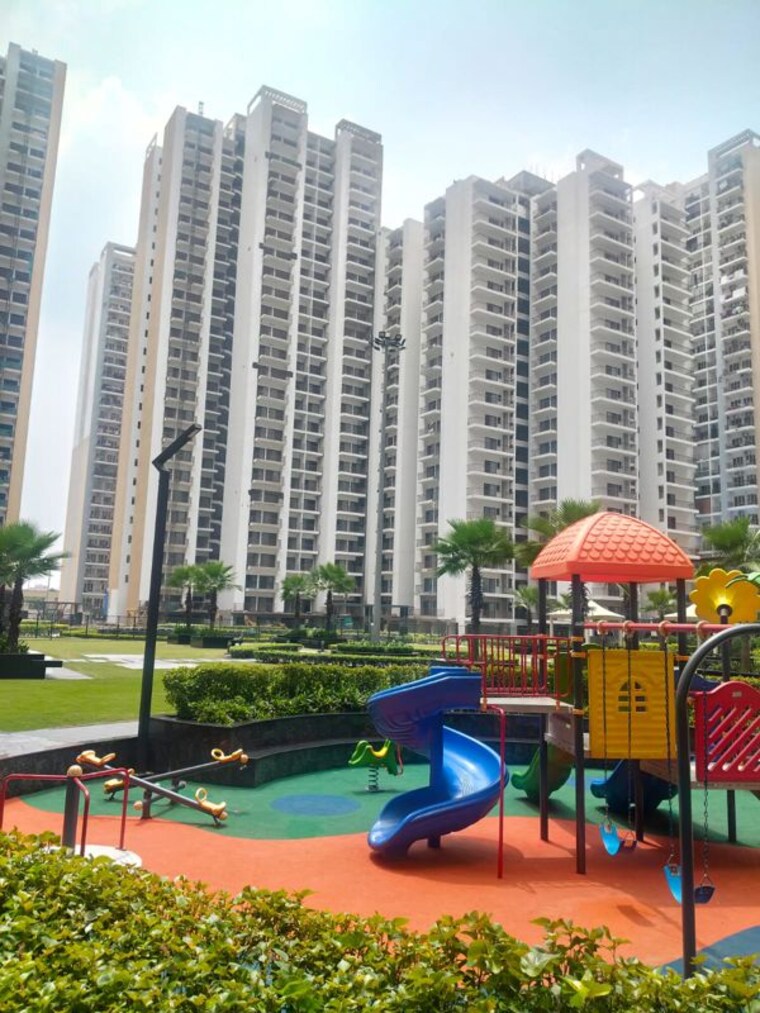 Exterior View, gaur-yamuna-city-16th-park-view 2 Bedroom 1115 Sq.Ft. Apartment In Gaur Yamuna City Greater Noida 10656428