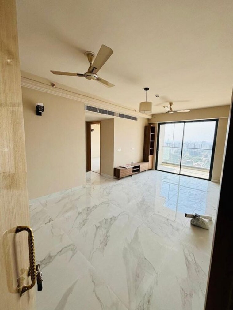 Living Room, m3m-heights 3 Bedroom 2040 Sq.Ft. Apartment In Sector 65 Gurgaon 10656403