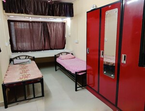  Pg For Rent in Lower Parel