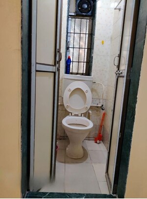 Bathroom in  Pg at Lower Parel – for Rent