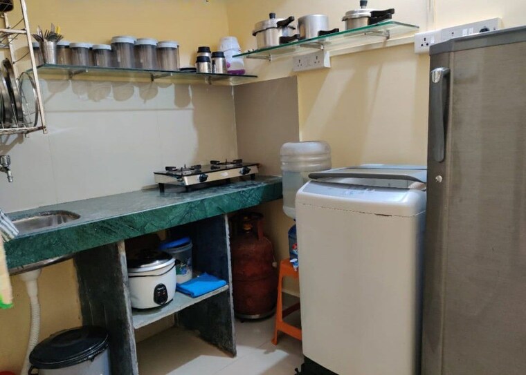 Kitchen, lower parel Pg For Boys & Girls In Lower Parel 10656410