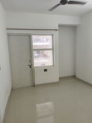 Room in 3 BHK Apartment at Adore Happy Homes, Sector 86 – for Rent