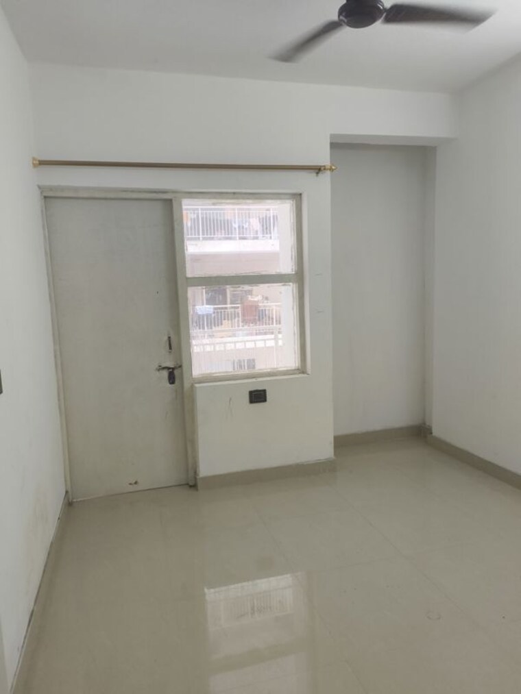 Room, adore-happy-homes 3 Bedroom 811 Sq.Ft. Apartment In Sector 86 Faridabad 10634845