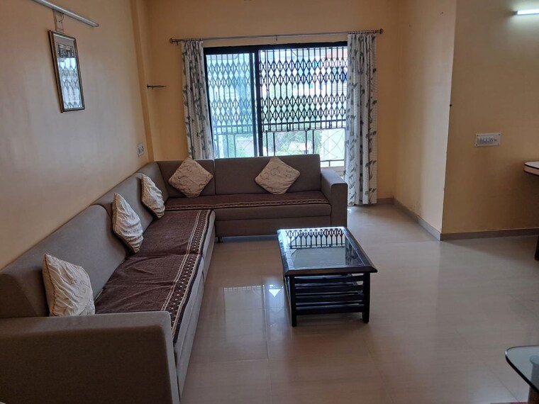Living Room, satellite 2 Bedroom 1100 Sq.Ft. Builder Floor In Satellite Ahmedabad 10656437