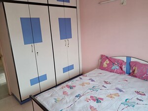 Room in 2 BHK Builder Floor at Satellite – for Rent