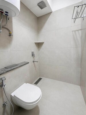 Bathroom in 3.5 BHK Apartment at M3M Heights, Sector 65 – for Rent