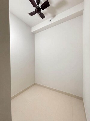 Room in 3.5 BHK Apartment at M3M Heights, Sector 65 – for Rent