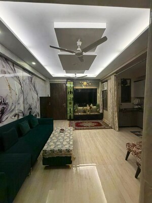 2 BHK Builder Floor For Rent in Saket