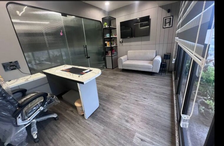 Team Area, 215-atrium Commercial Office Space 800 Sq.Ft. In Andheri East Mumbai 10656249